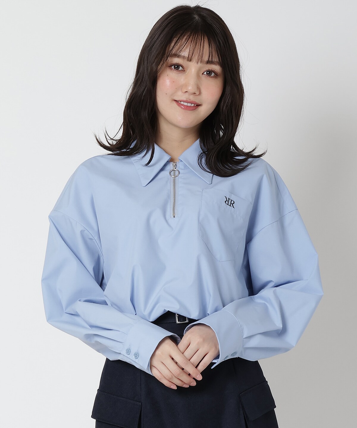 ジップ刺繍シャツ