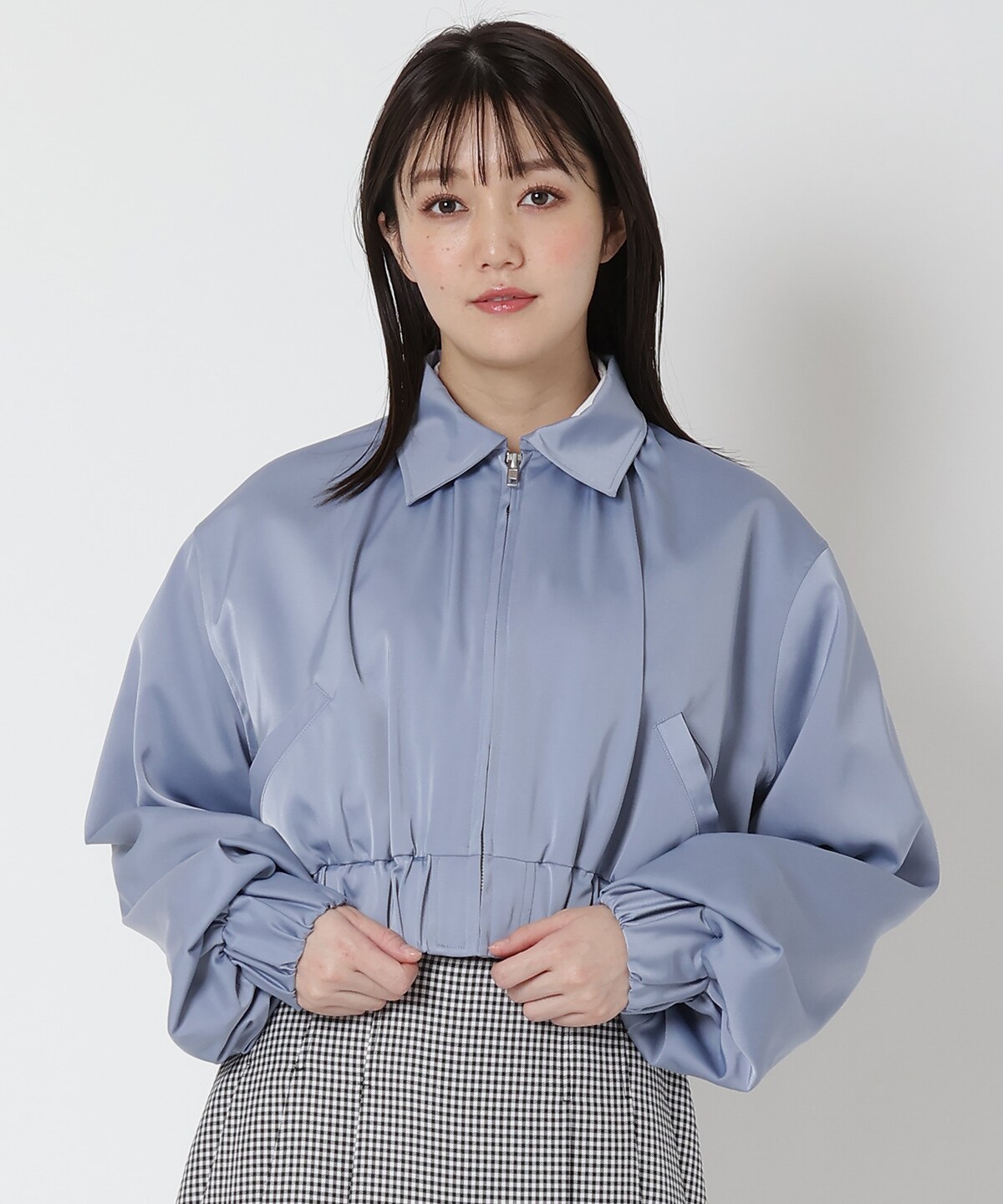 ショートブルゾン