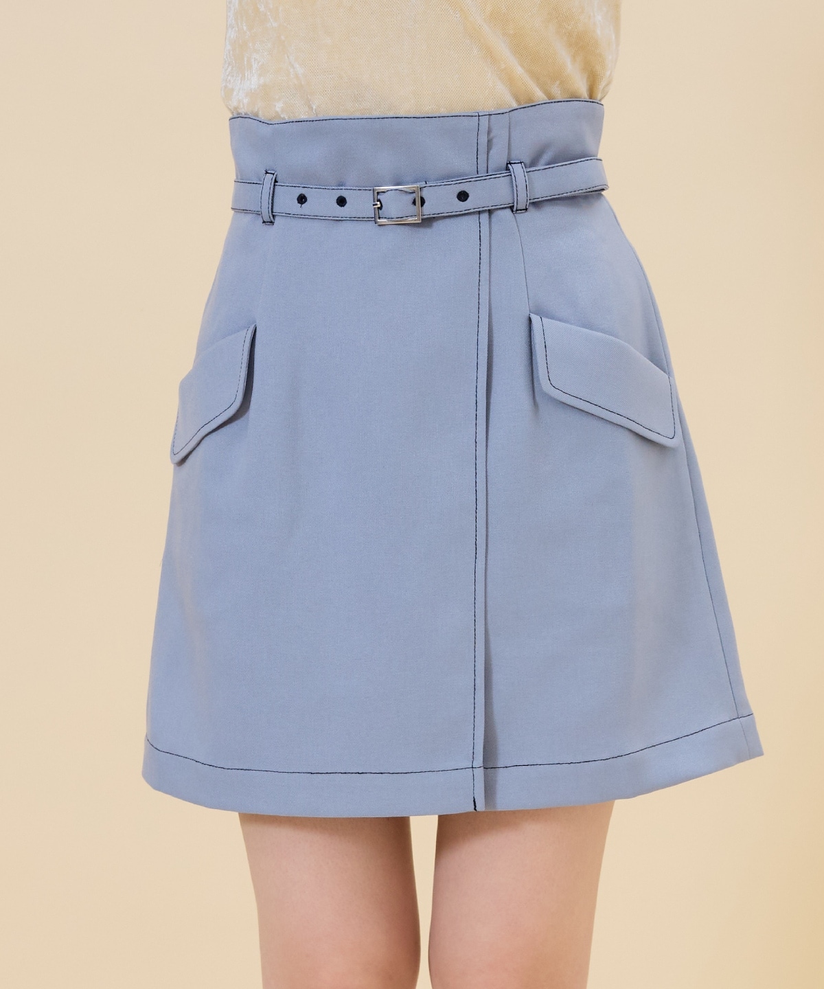 【セットアップ可能】ベルティッドウーリッシュミニスカート