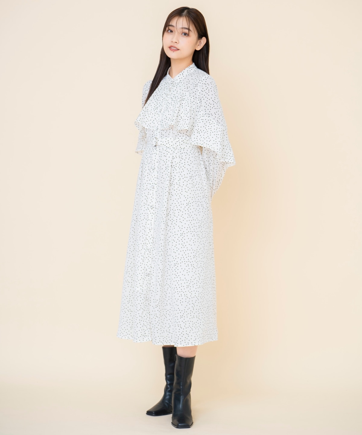 ケープフリルワンピース