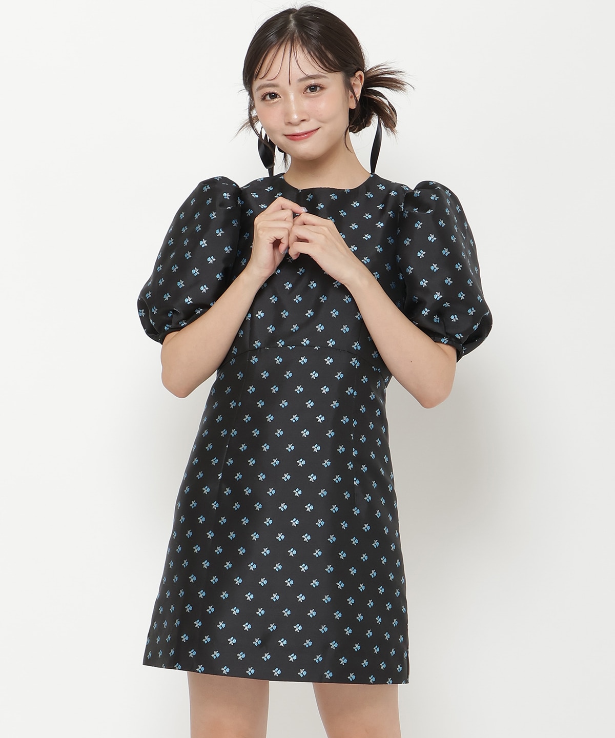 ジャガードフラワーミニワンピース