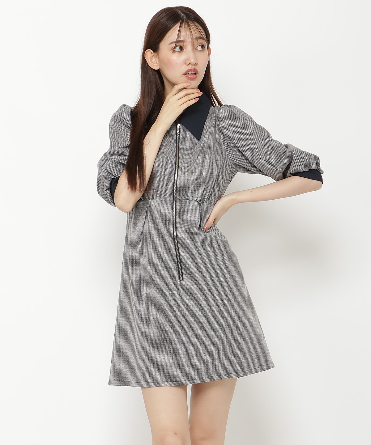 【オンラインショップ・ルミネ店限定】バイカラーフロントジップミニワンピース