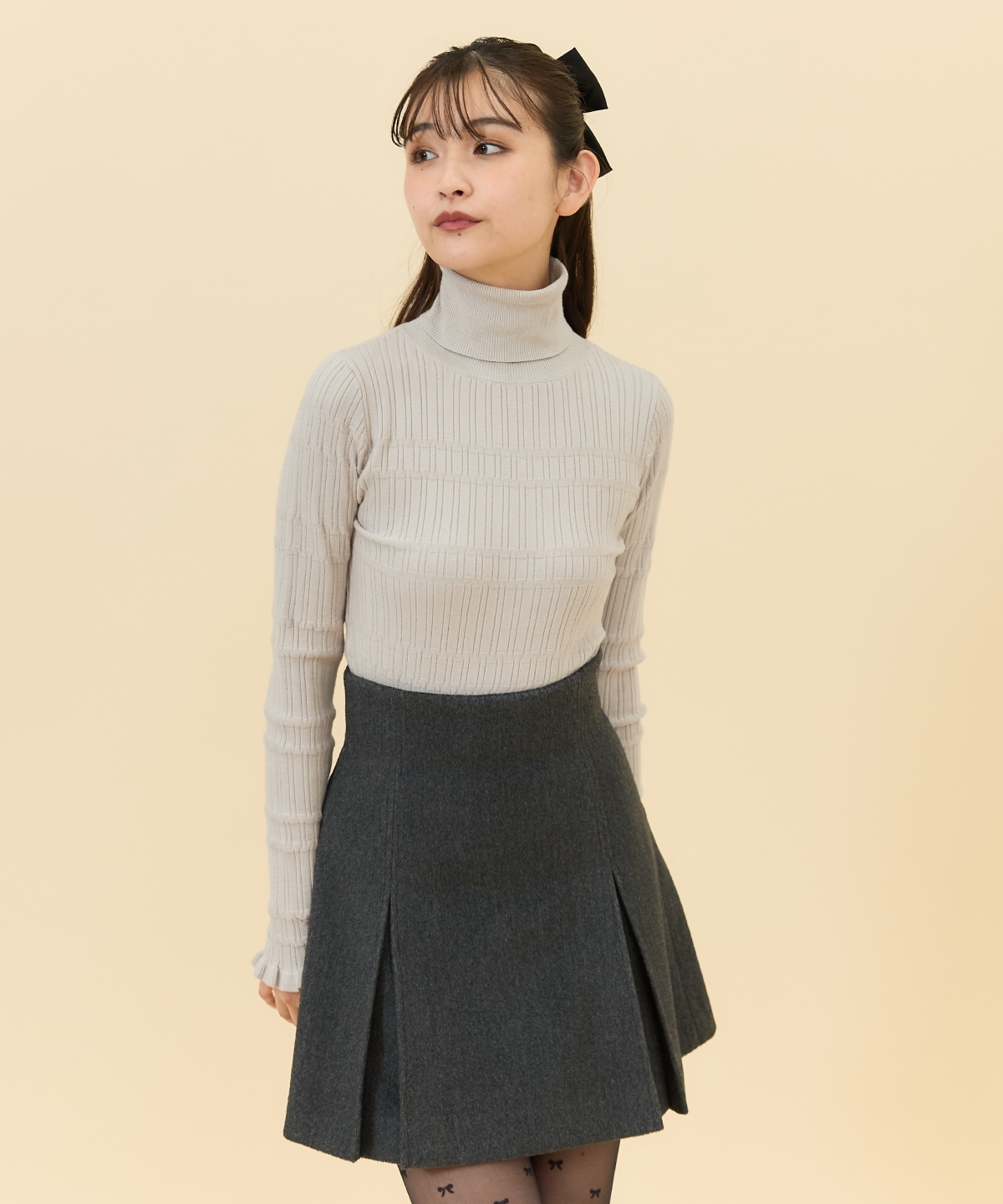 【セットアップ可能】カットメルトンミニスカート