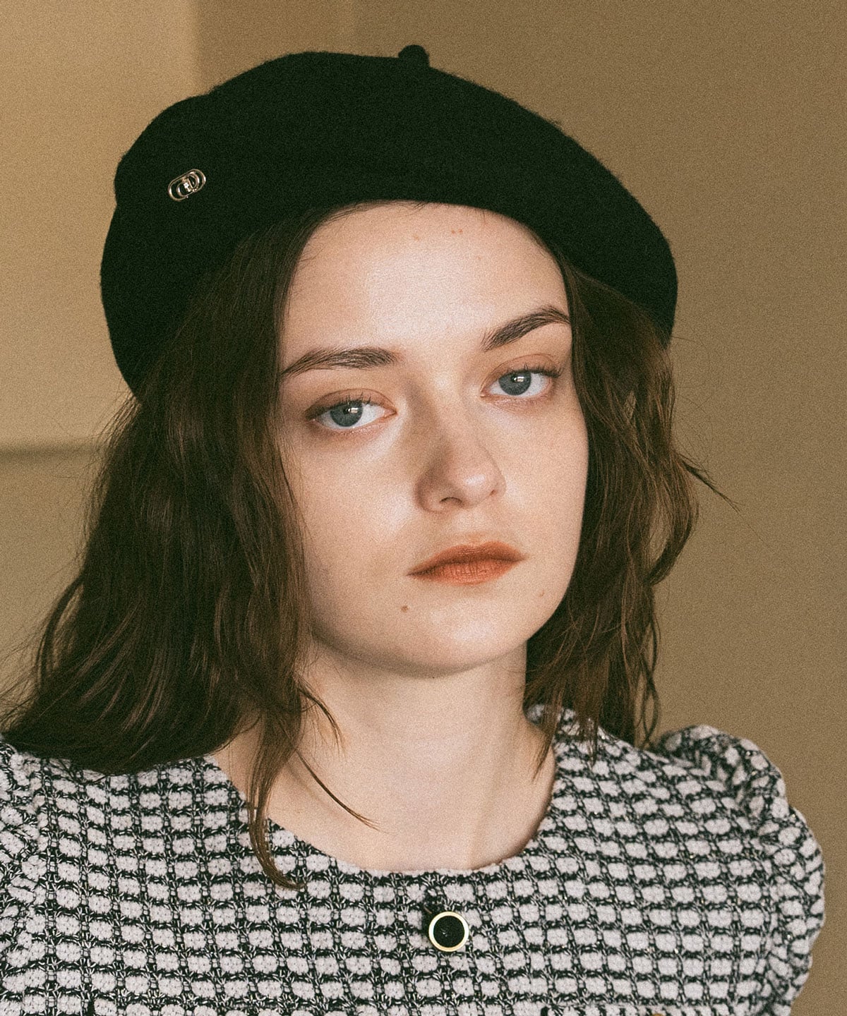 メタルプレートベレー