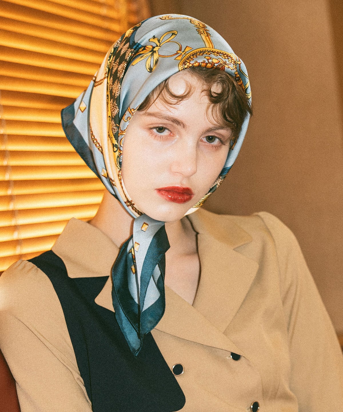 テディベアチェーンスカーフ