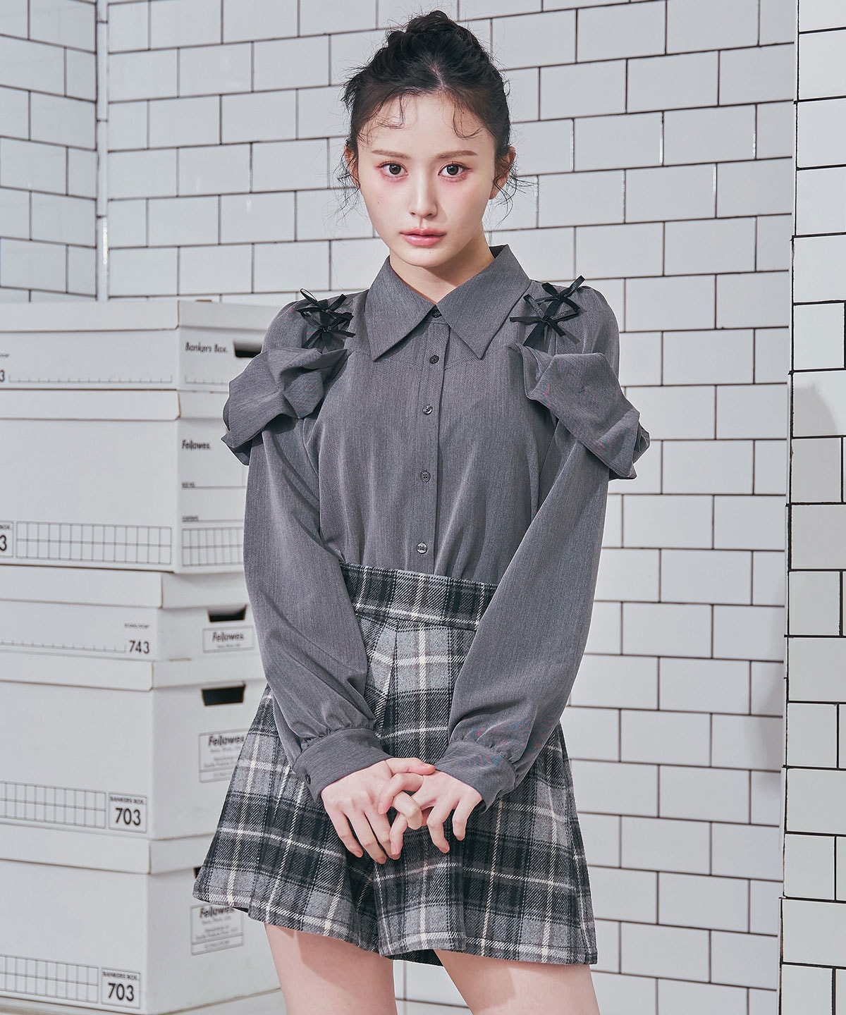 リボンフリルショルダーブラウス