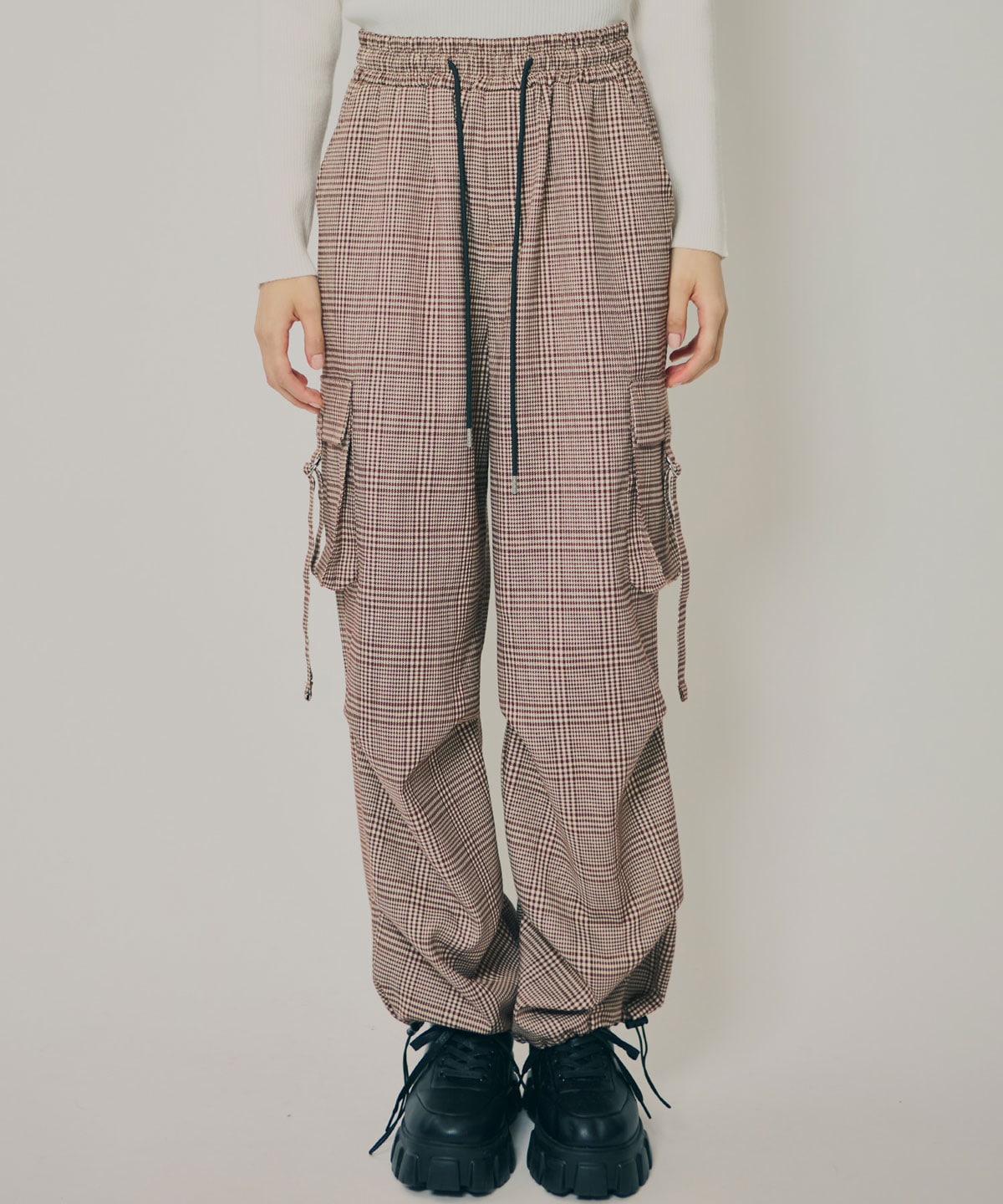 タブポケットカーゴパンツ