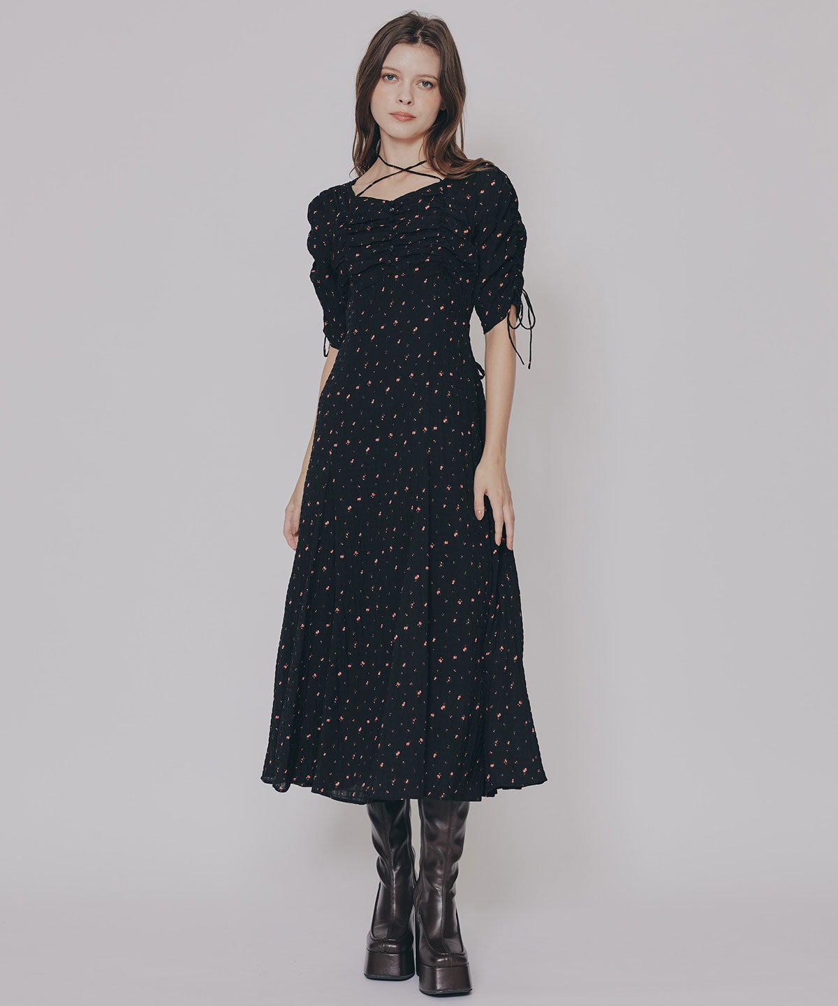 ミニフラワーイレヘムロングワンピース