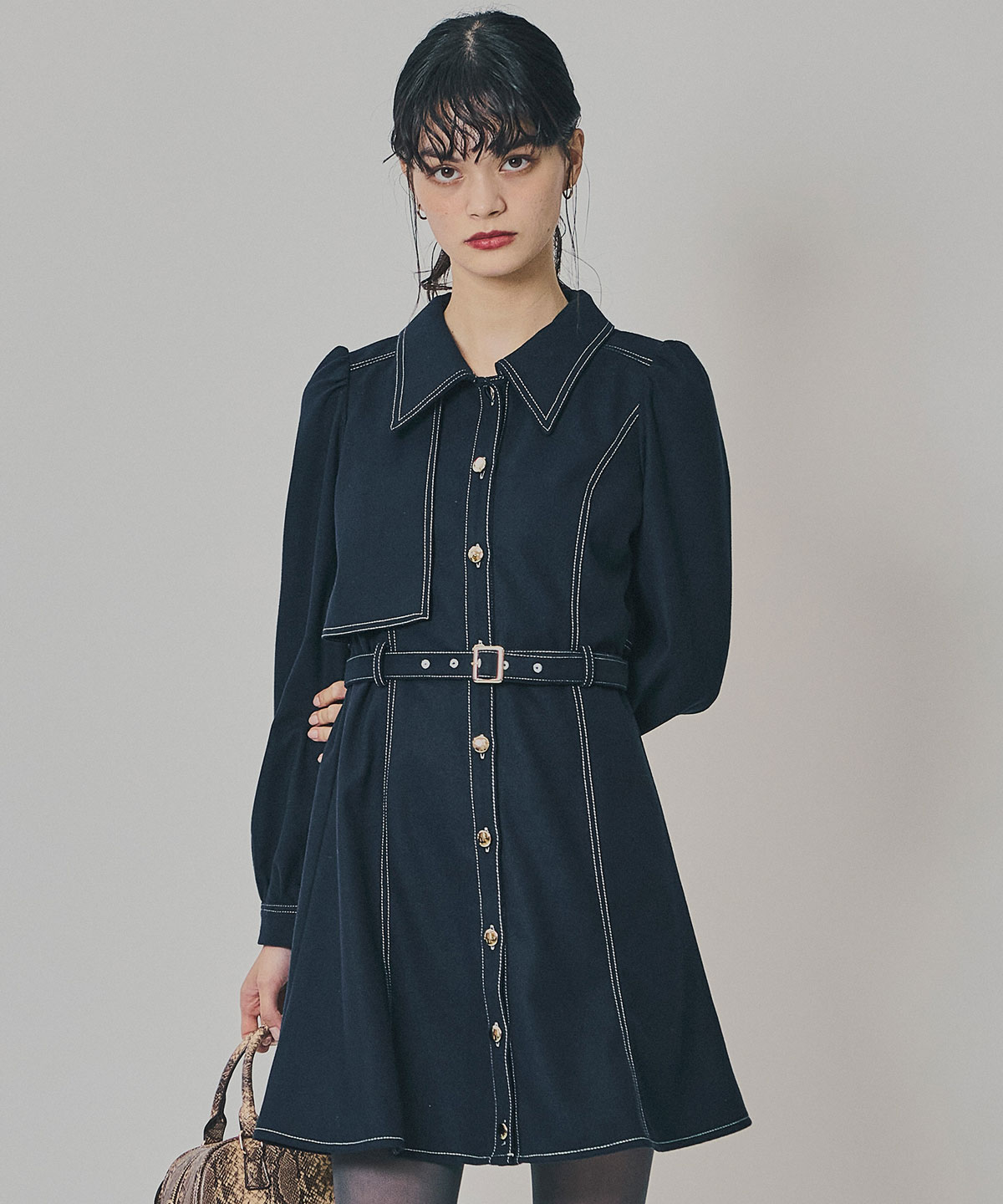 バイカラーステッチラインミニワンピース