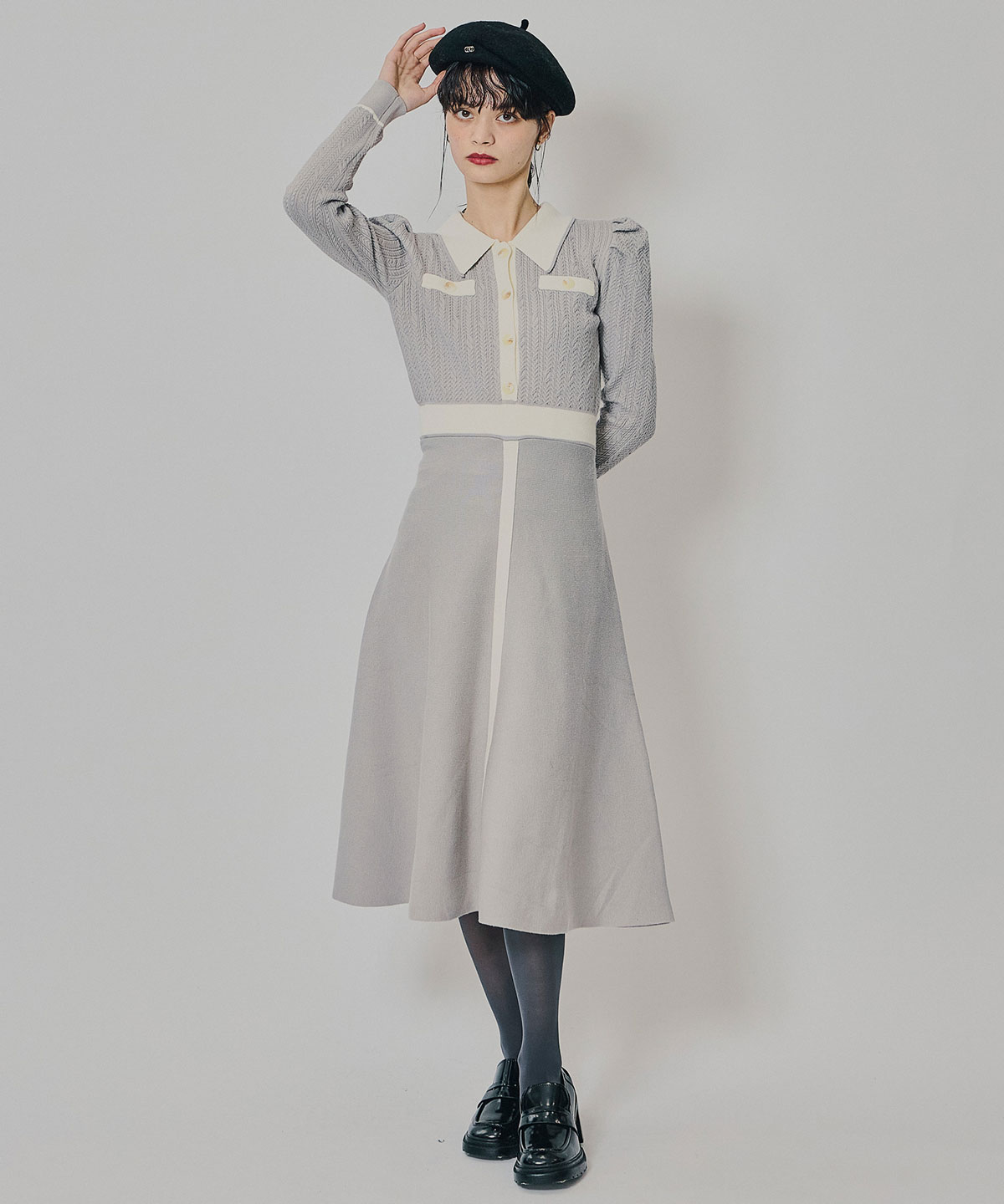 マルチケーブルバイカラーニットワンピース