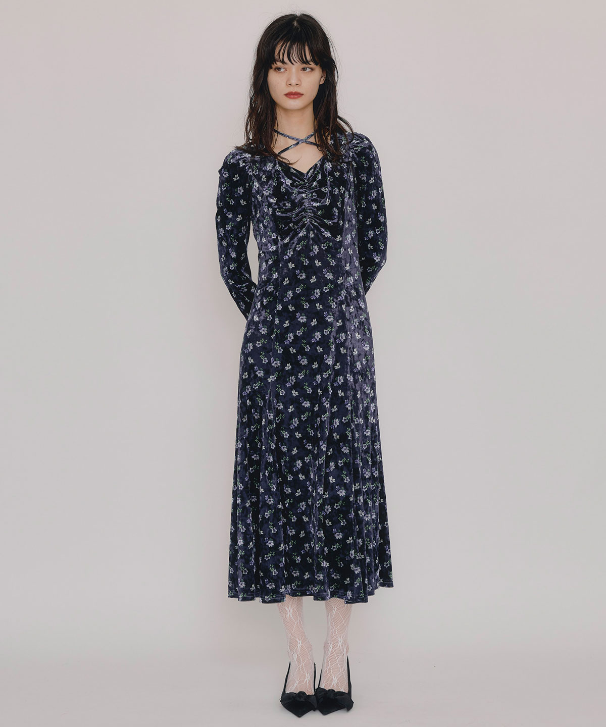 クロスリボンフラワーベロアロングワンピース