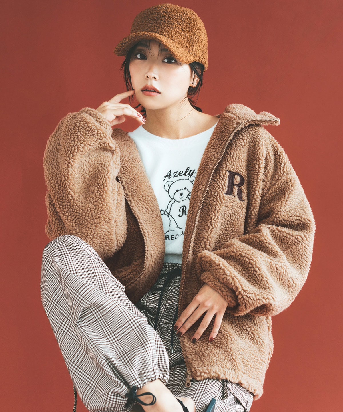 AZELCLUBボアパーカー