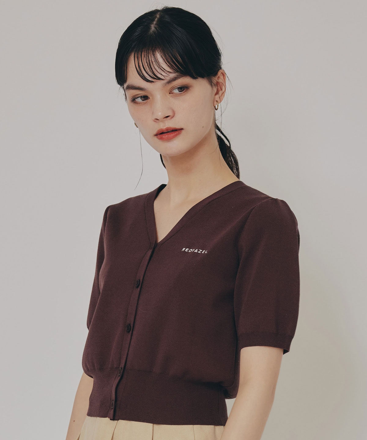 ロゴVネックショートスリーブカーディガン