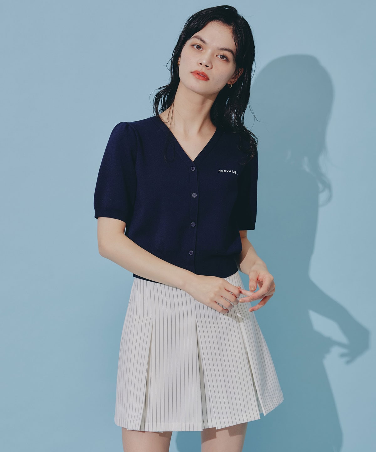 ロゴVネックショートスリーブカーディガン