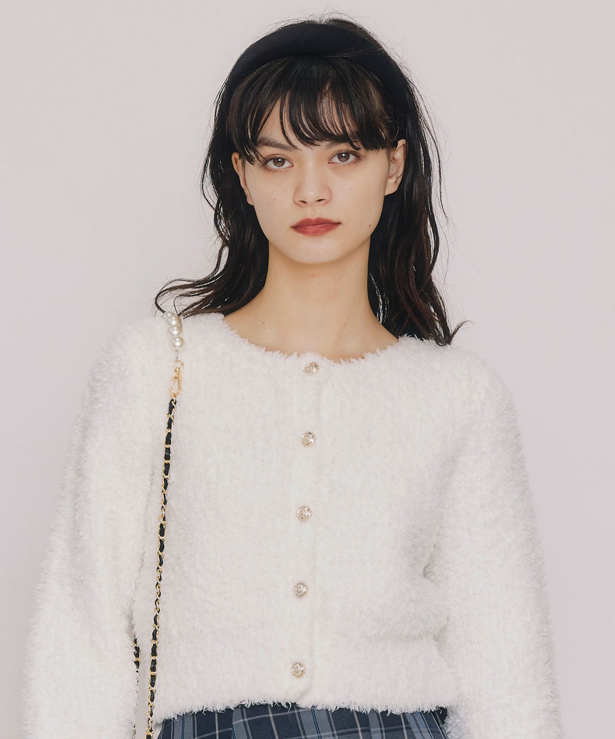 フラッフィブークレシャギーニットカーディガン