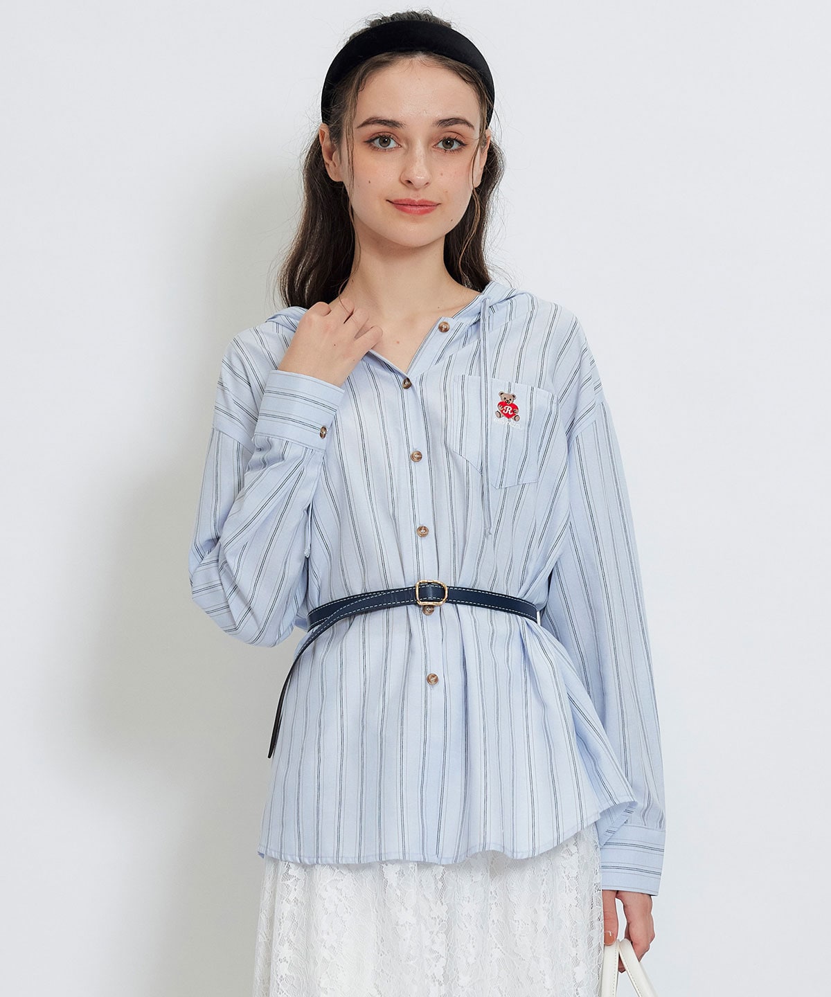 【2/13(金) 昼12時発売開始】Azelyハートストライプフードシャツブラウス