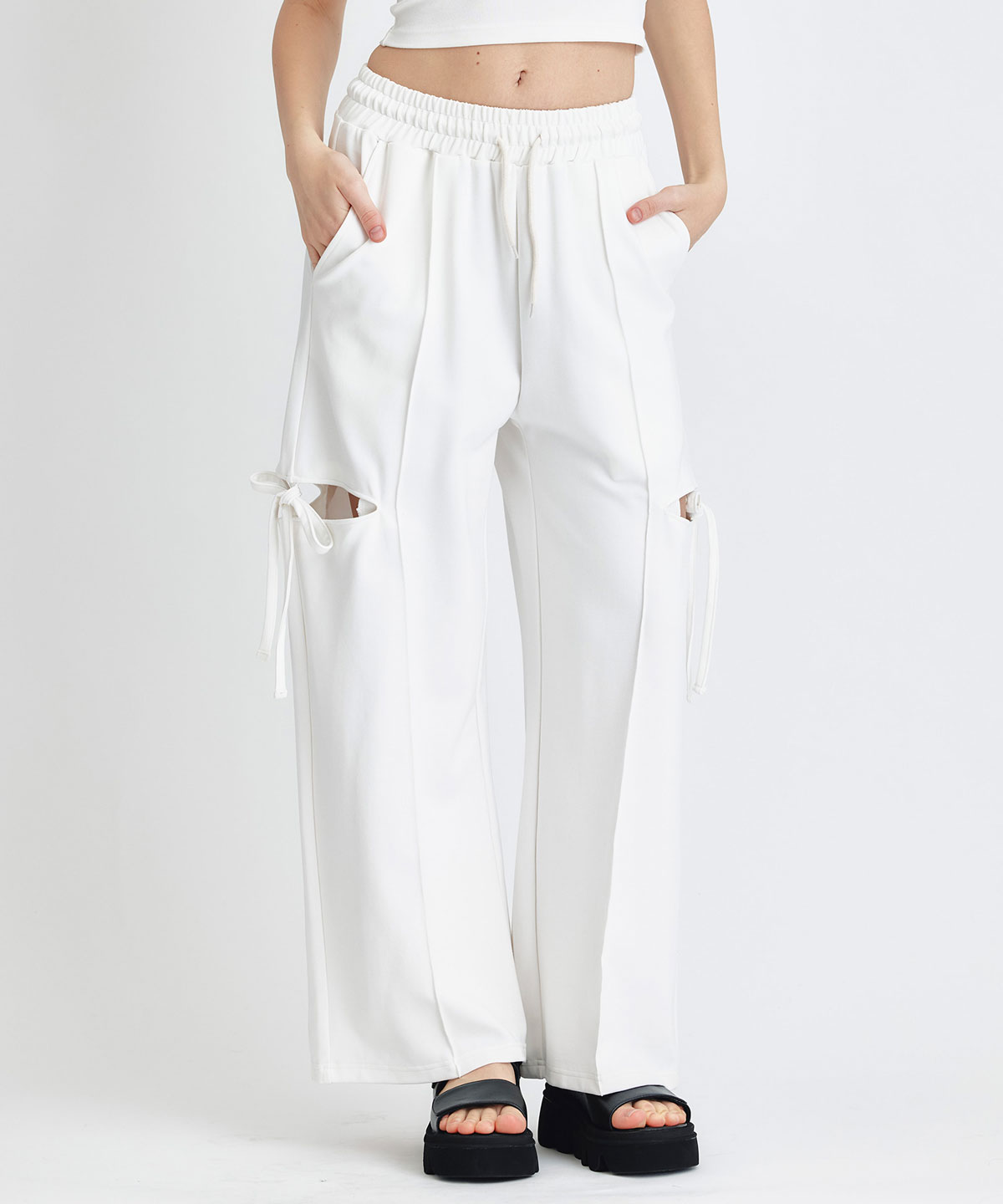 サイドカッティングリボンワイドパンツ