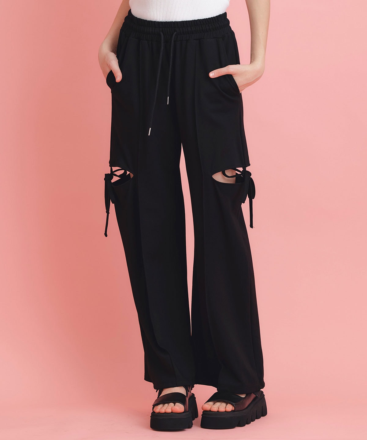 サイドカッティングリボンワイドパンツ