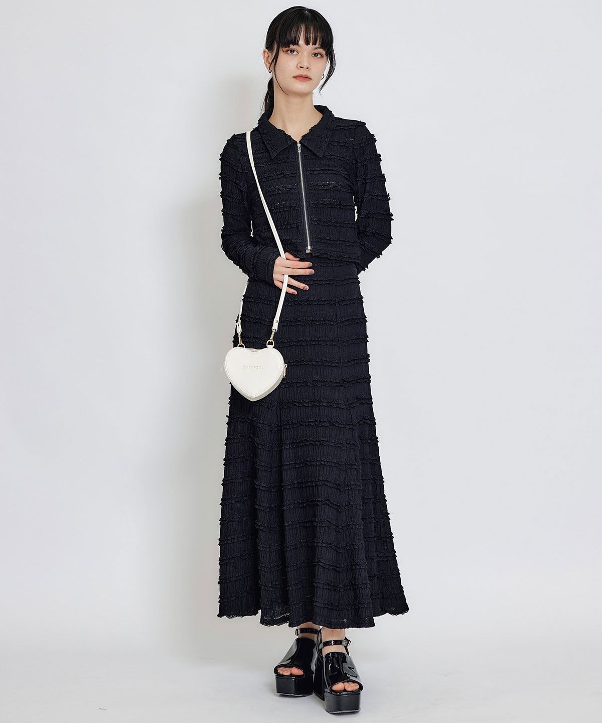 ミニフリルZIPブラウス×ミニフリルフレアロングスカートセットアップ