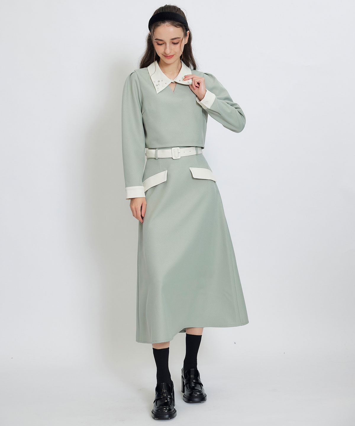 ビジューカラーコンパクトブラウス×バイカラーロングフレアスカートセットアップ