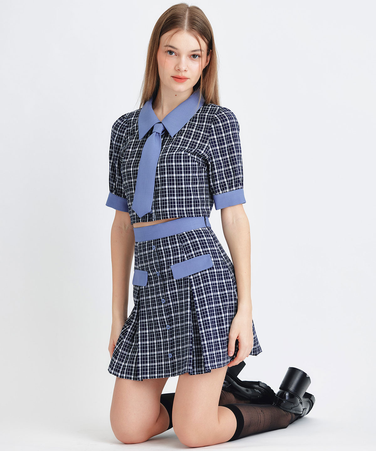 プレッピーネクタイチェックブラウス×プリーツミニスカートセットアップ