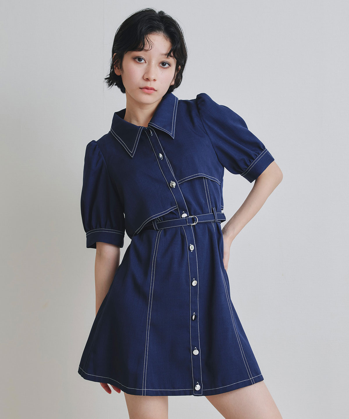 ステッチバイカラーレイヤードフレアミニワンピース