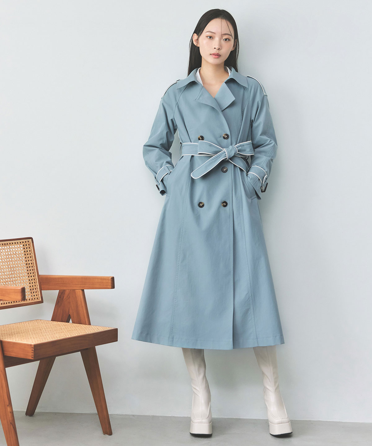 バックバイカラーパイピングベルトデザインロングトレンチコート