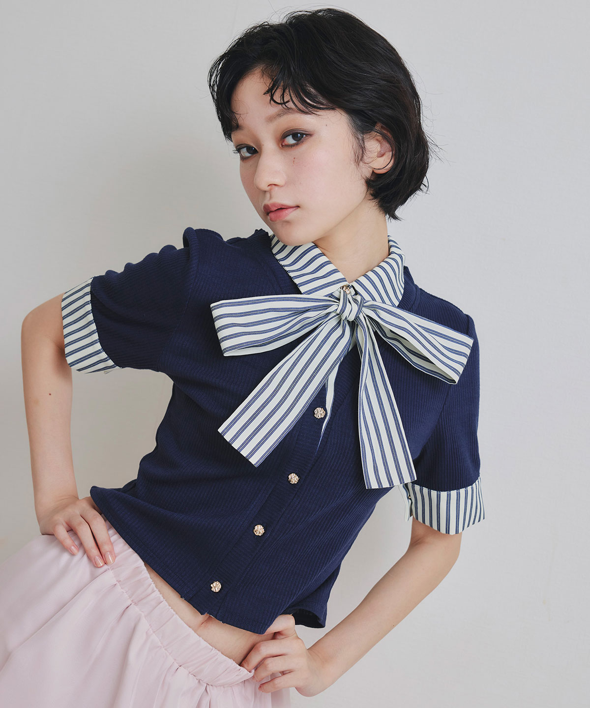 ストライプリボンタイレイヤードニットトップス