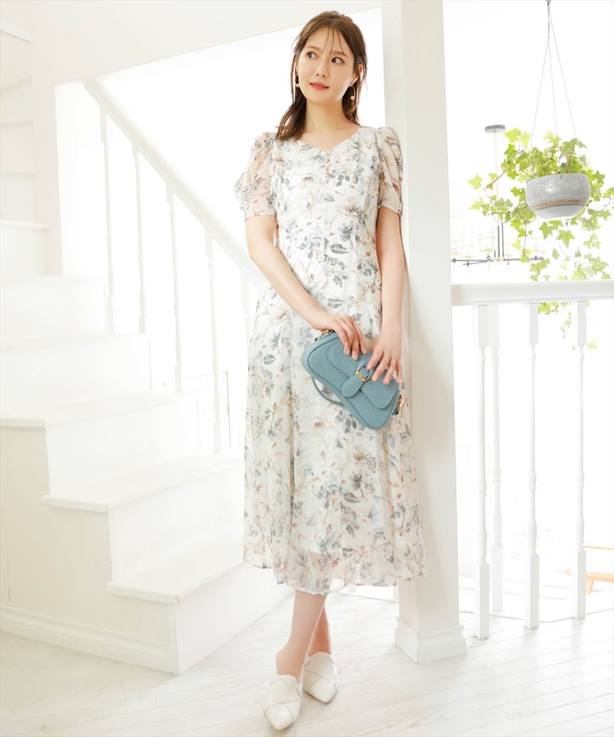 シフォン水彩フラワープリンセスラインワンピース S オフ系花柄 Swingle 公式オンラインショップ バーンデストローズ