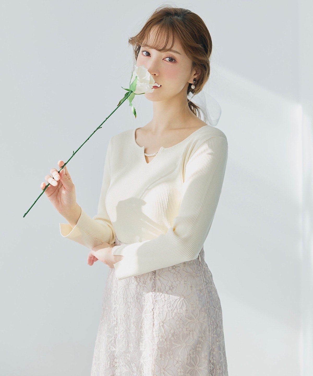 パールキーネックニットプルオーバー