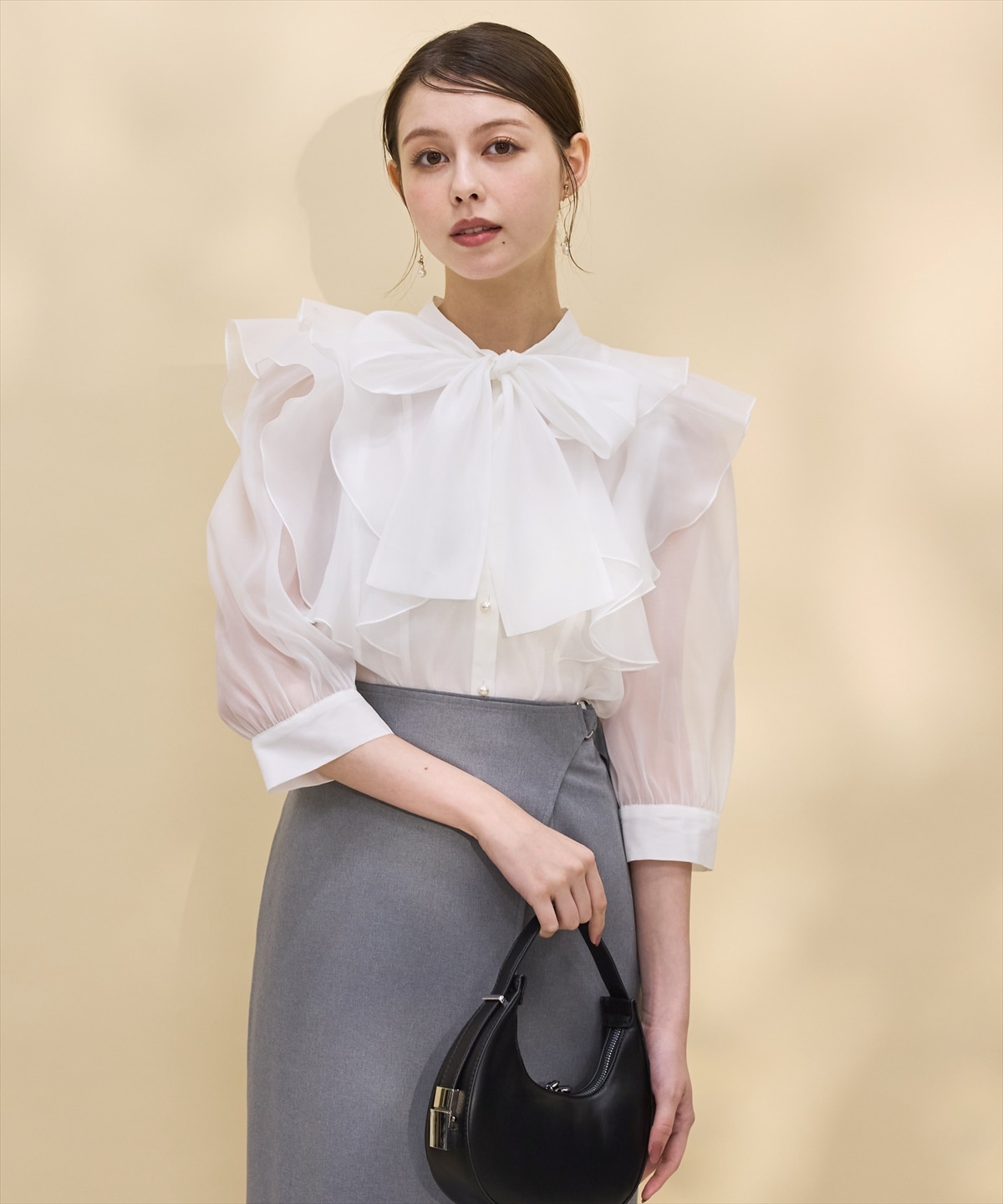 ホワイトメロー配色ボウタイブラウス 七分袖ホワイトメロー配色ボウタイブラウス(F オフ): SWINGLE