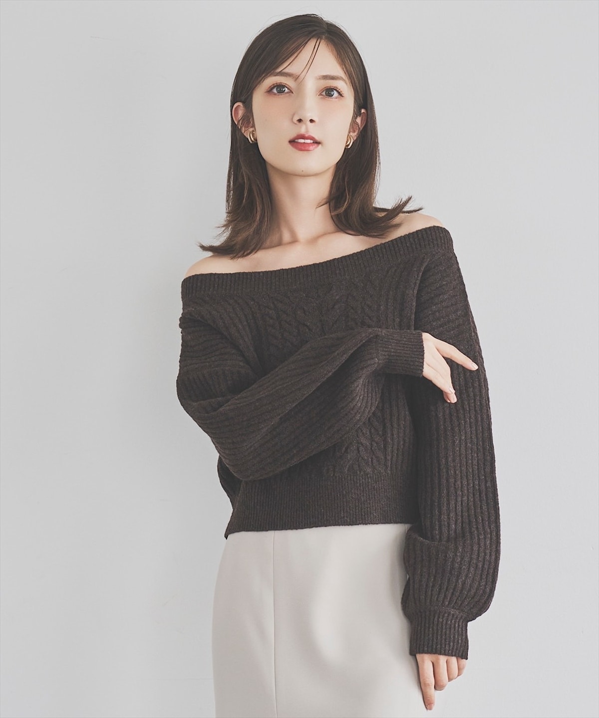 ケーブルデザインリブニット