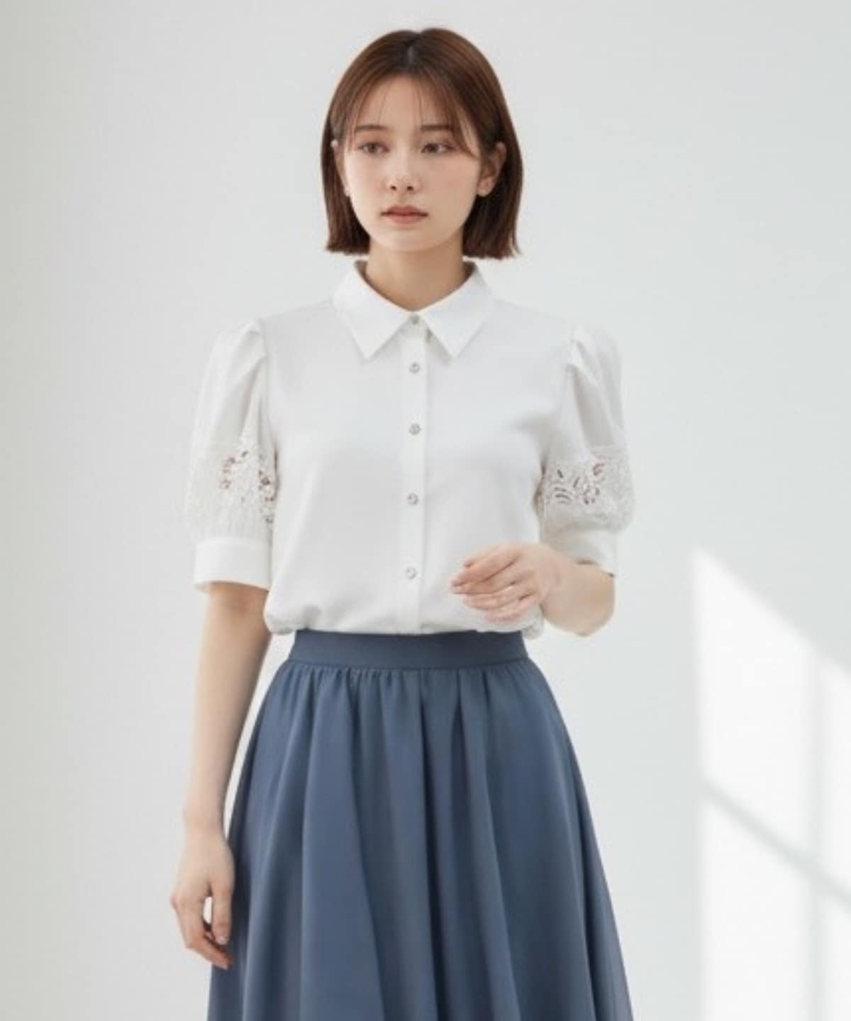 袖レース半袖ブラウス