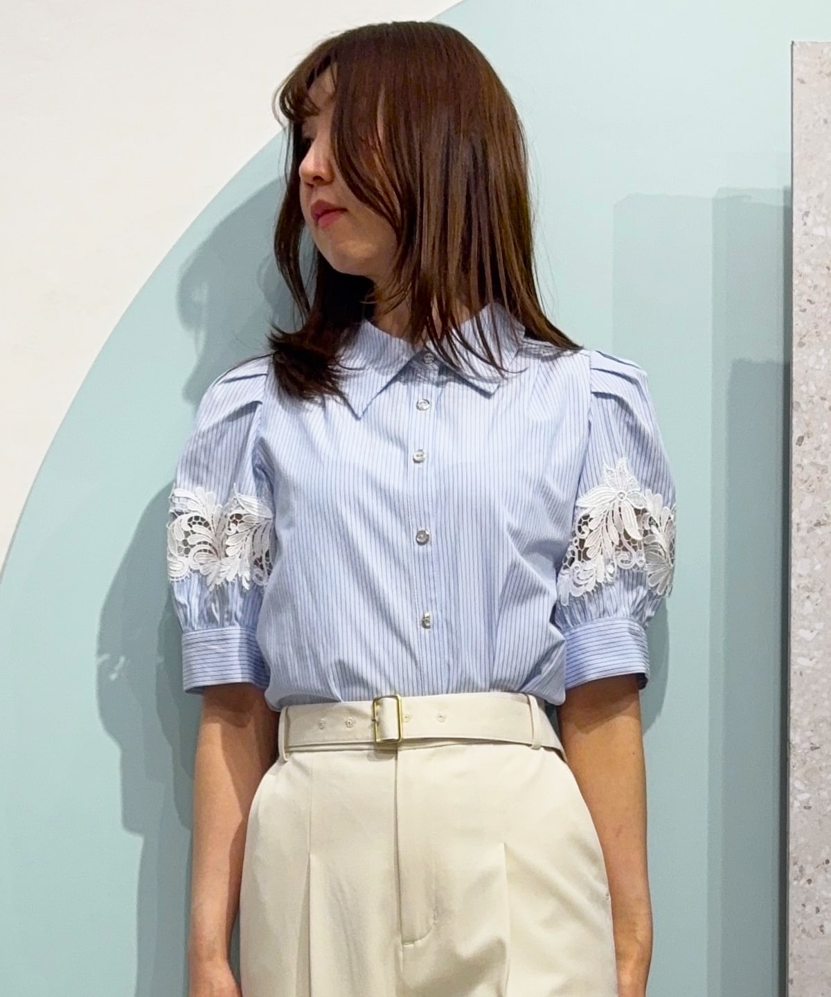 【3/19(Thu)発売】袖レース半袖ブラウス