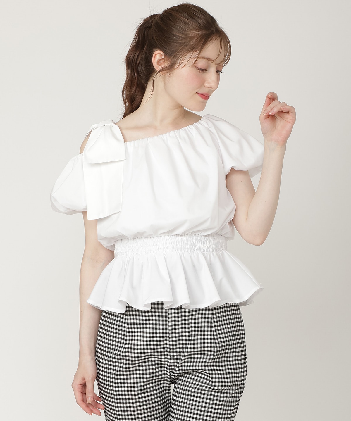 【5/29発売】バルーンオフショルペプラムブラウス