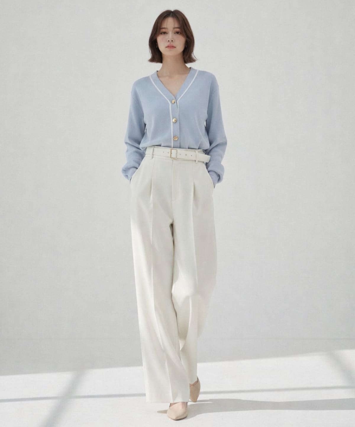 センタープレスストレートパンツ