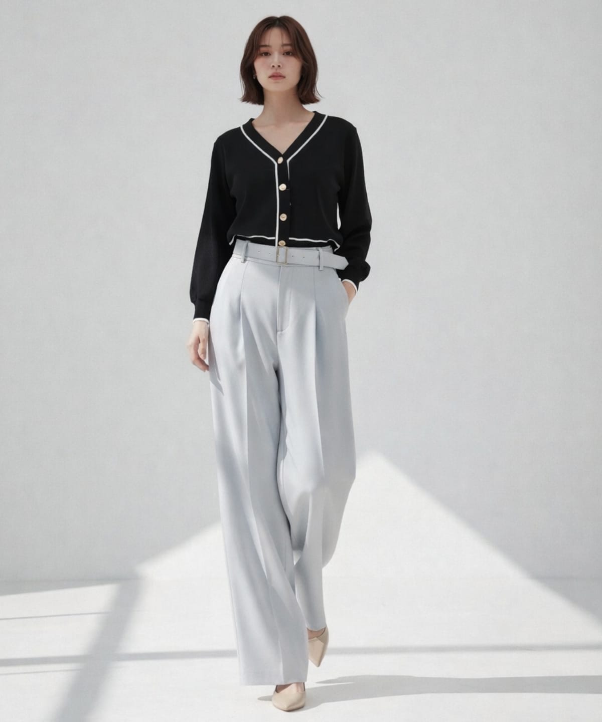 センタープレスストレートパンツ