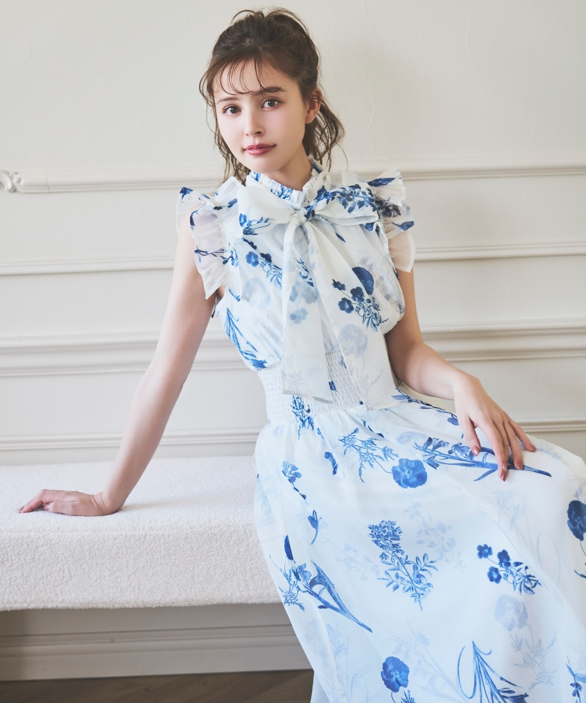 【3/13(Fri)予約開始】シアーボタニカルフラワーワンピース