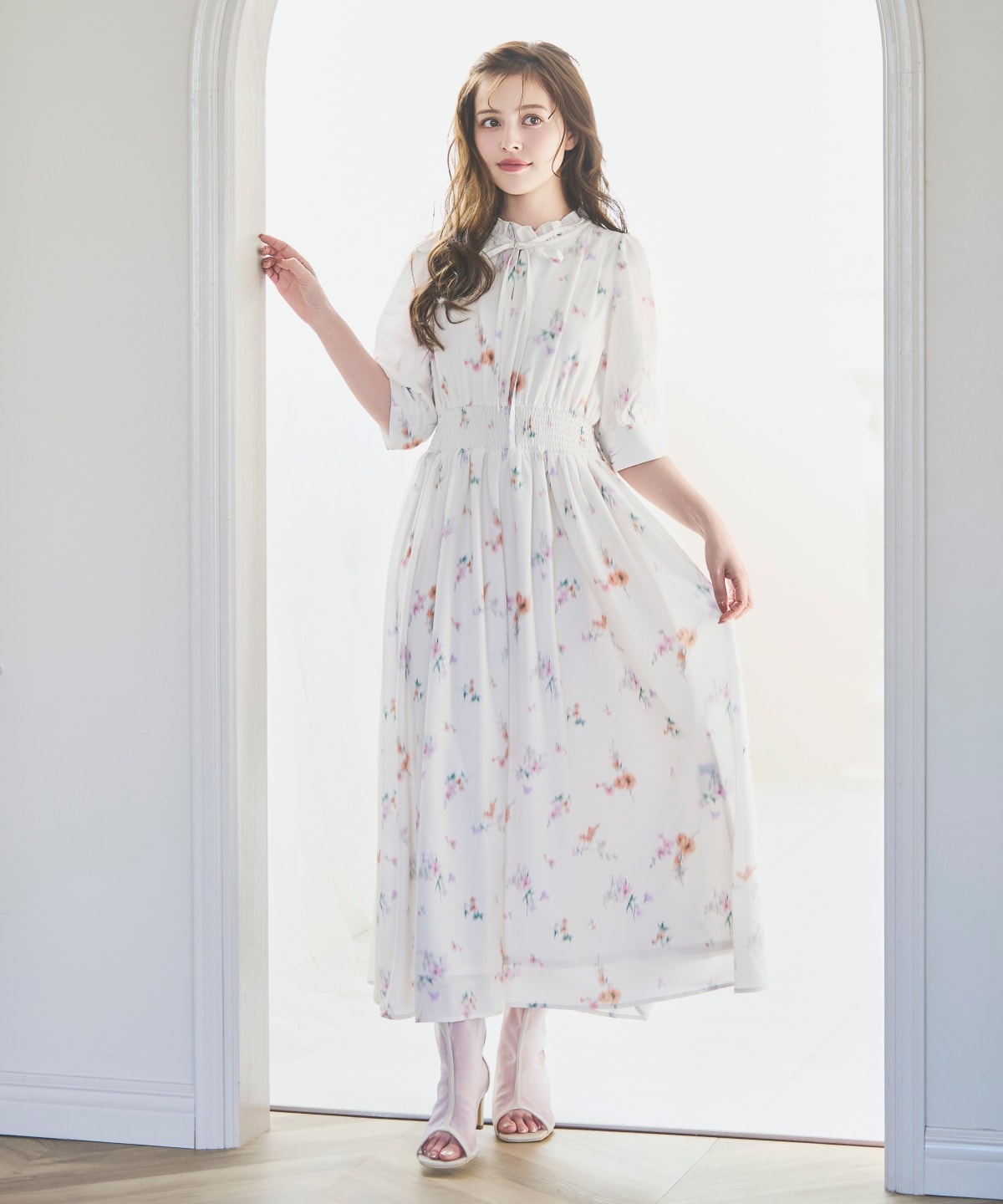 【3/13(Fri)予約開始】ぼかしフラワーリボンプリントワンピース