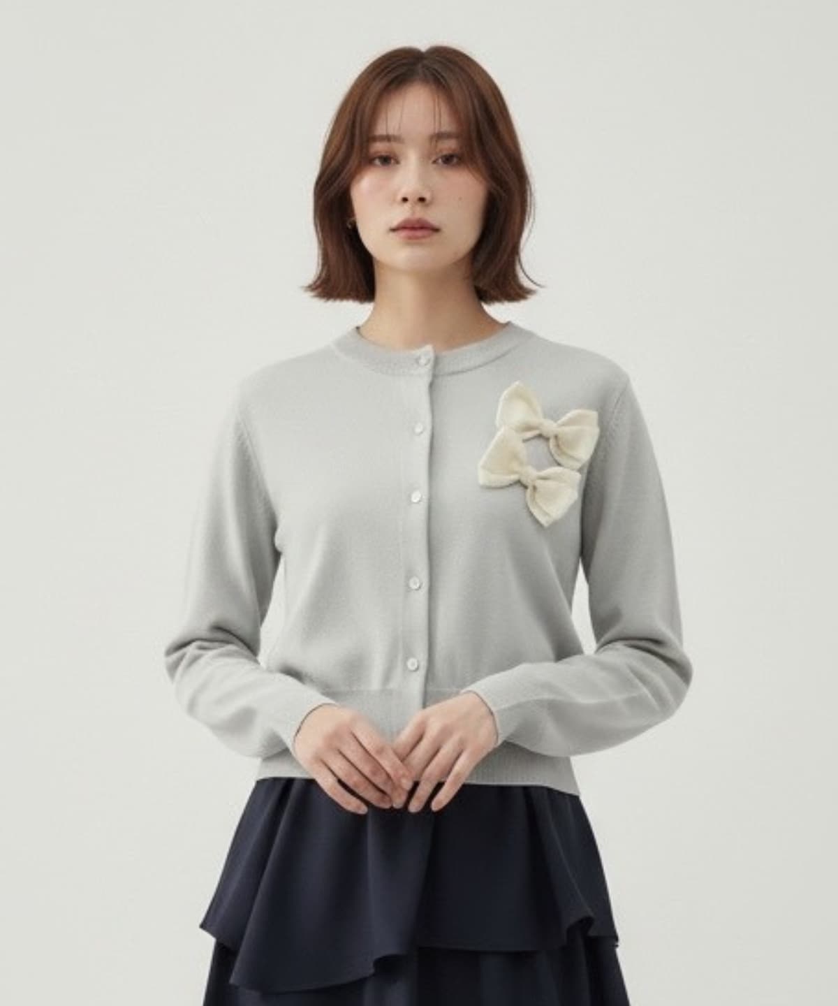 【2/20(Fri)発売】リボンブローチ付きカーディガン