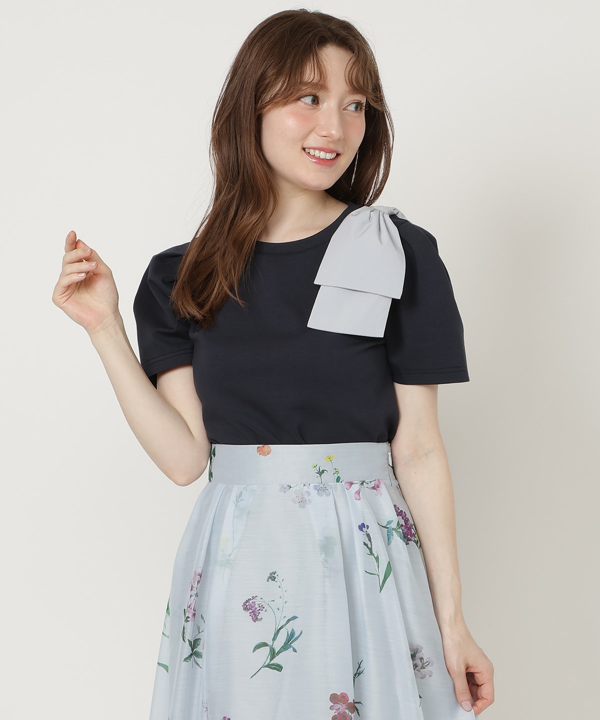【5/8(Fri)発売】ショルダーリボンカットソー