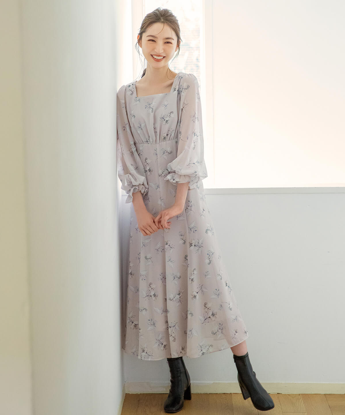 ラインポピーワンピース M ベージュ Willselection 公式オンラインショップ バーンデストローズ