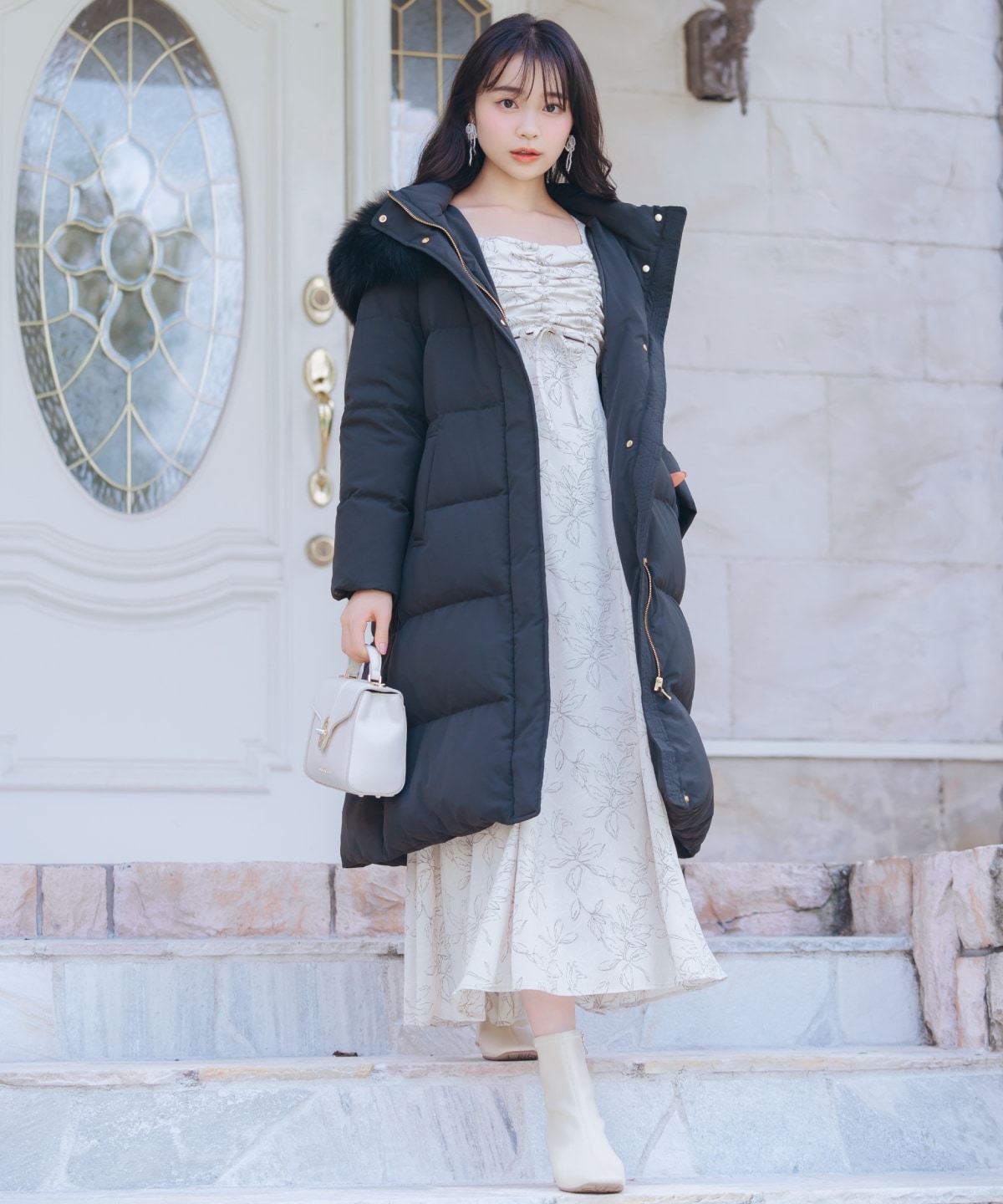 ◇美品◇ スウィングル FOXファー付ドレスダウンコート ブラック Sサイズ スウィングル SWINGLE FOXファー付ドレスダウンコート