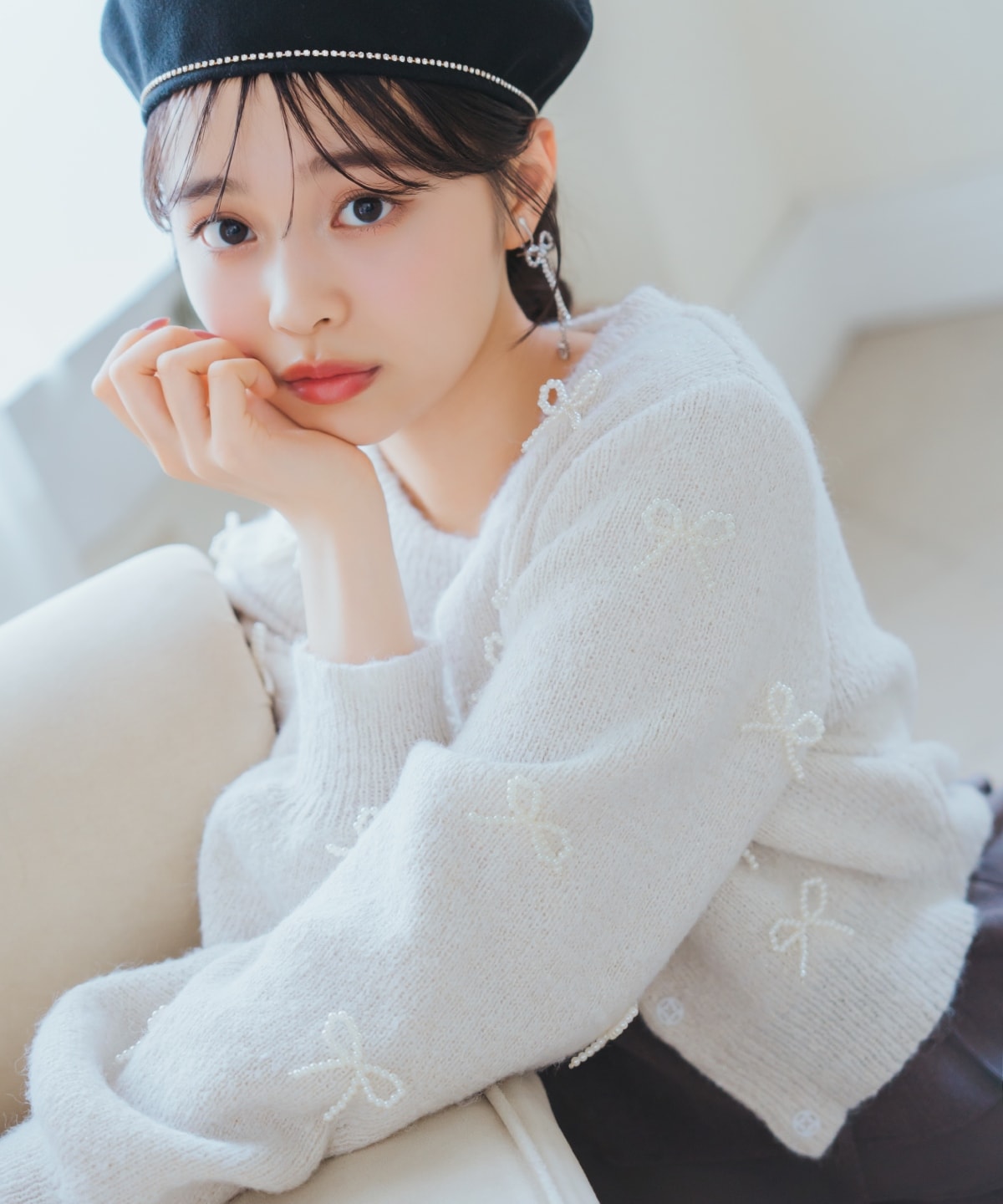 リボンパーツ付きカーディガン