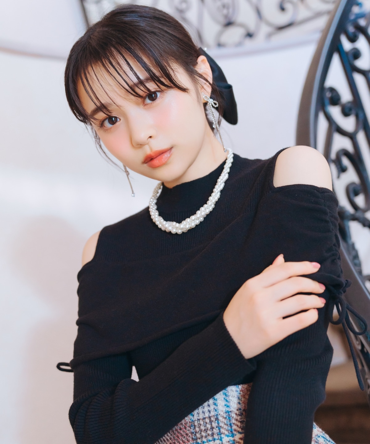 ギャザーリボンオフショルニット