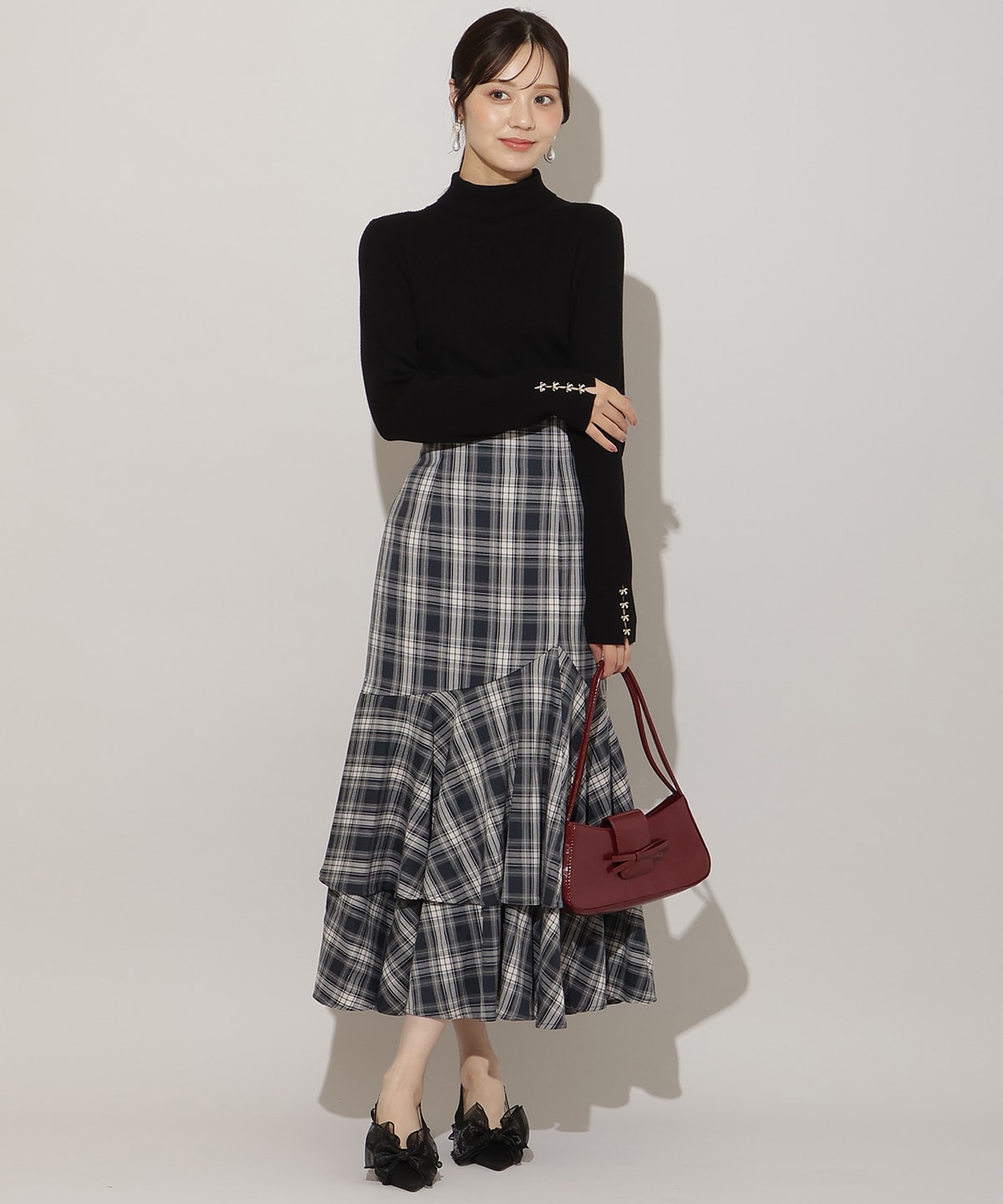 ボリュームヘムティアードスカート