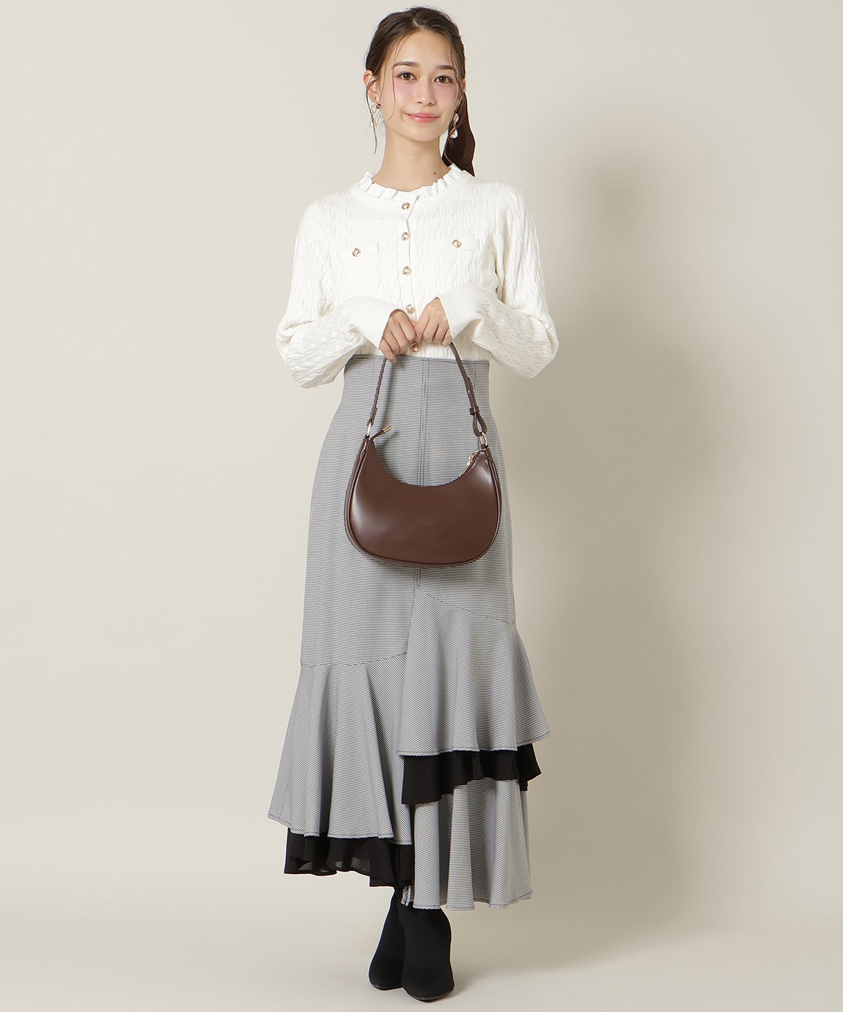 アシンメトリーレイヤードヘムスカート