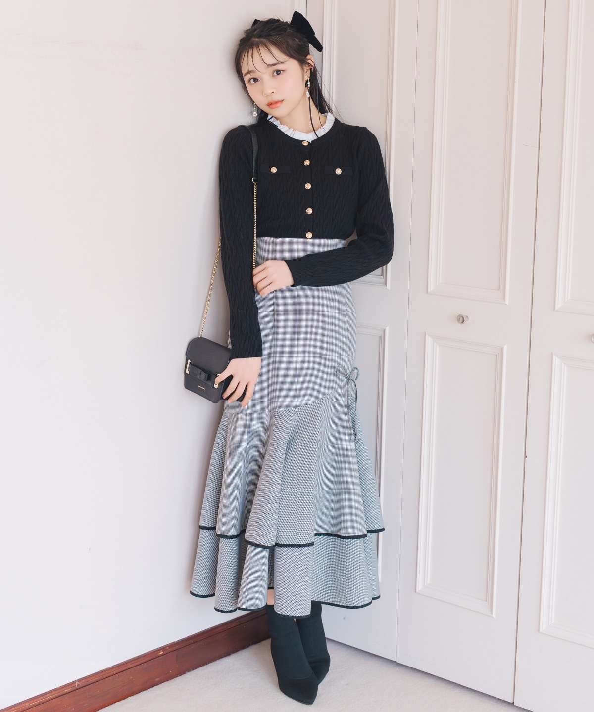 パイピングヘムティアードスカート