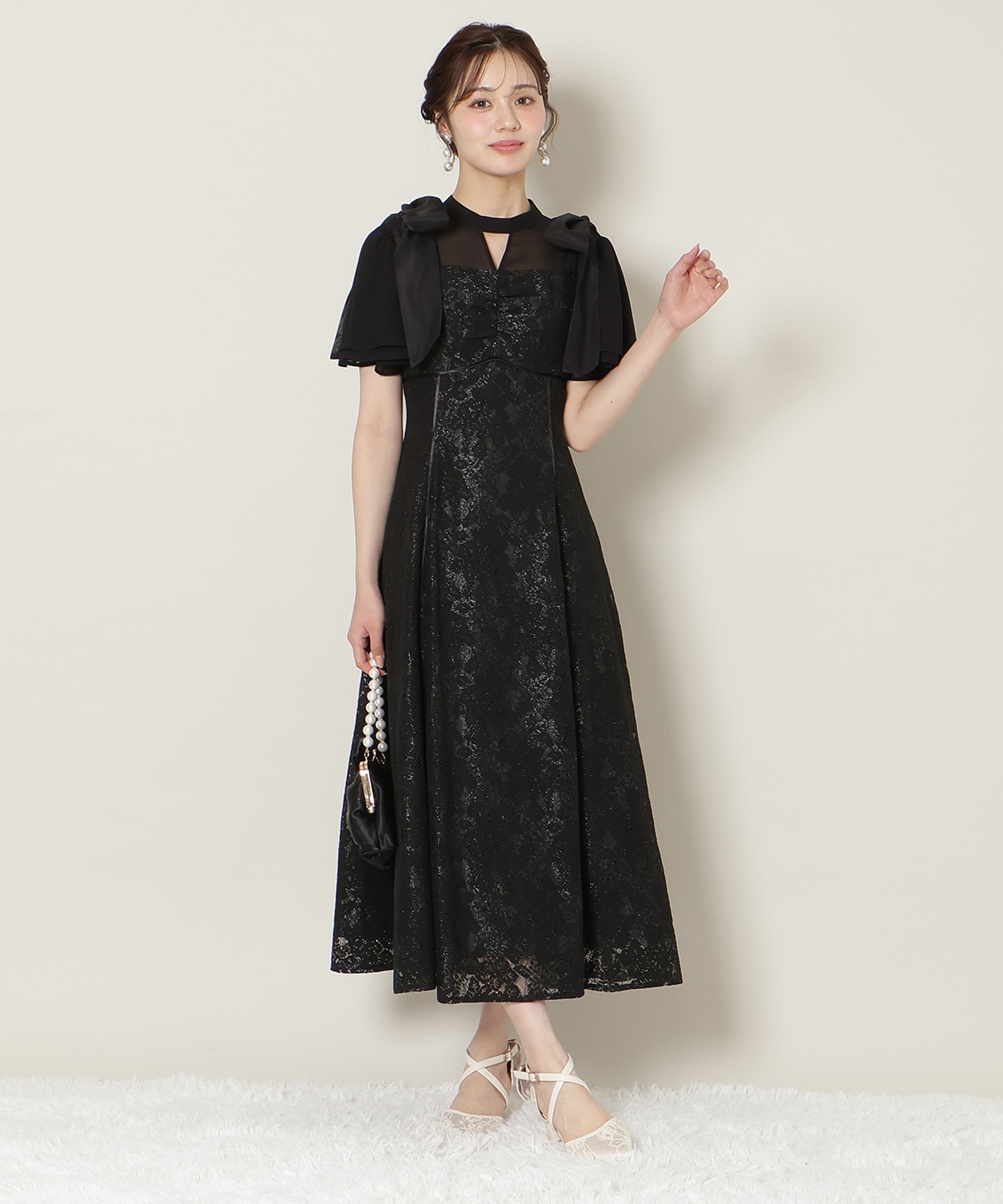 肩リボンパイピングレースワンピース