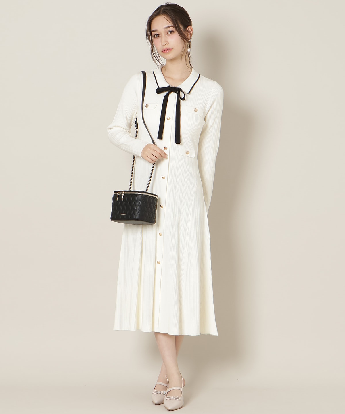フロントボタンリボンタイニットワンピース